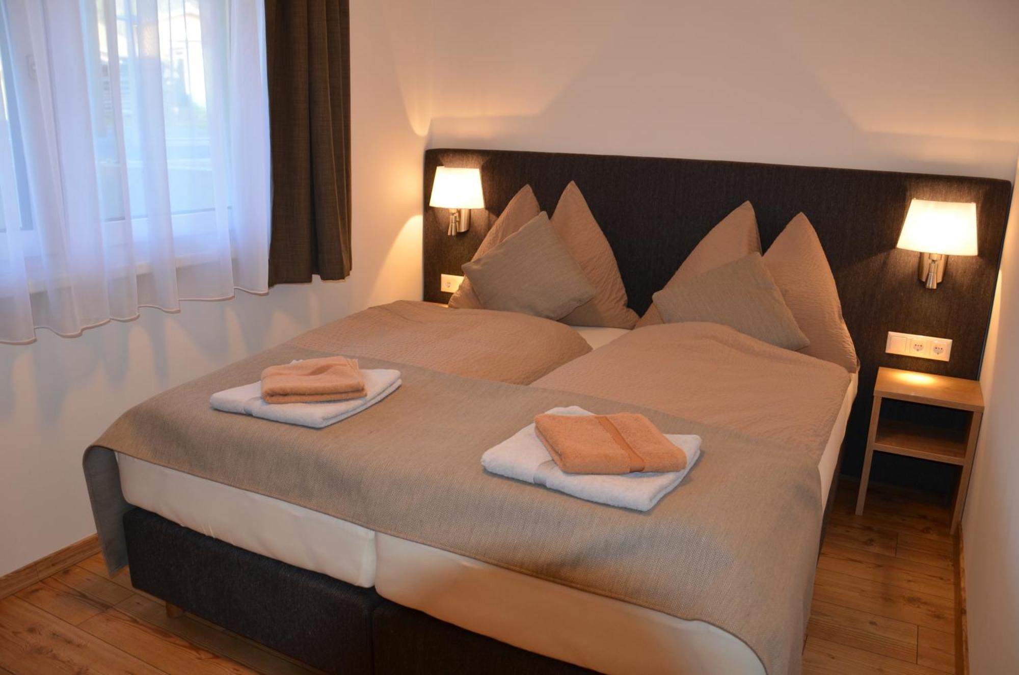 Apartment Haus Van Der Leij Russbach am Pass Gschuett Bilik gambar